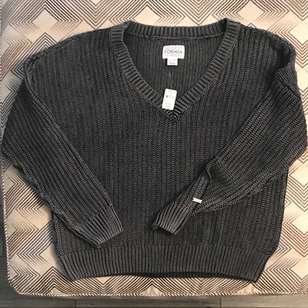 ✨Pink Victoria’s Secret Fishermen Sweater - Picture 2 of 4